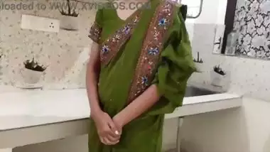 Indian Hot Stepmom Has Hot Sex With Stepson In Kitchen With Clear Audio