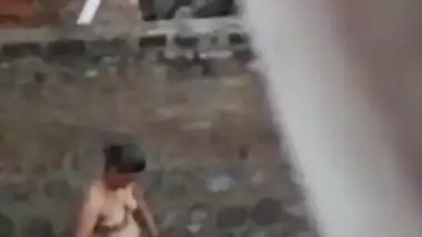 Desi Aunty Nude Captured On Hidden Cam While Bath On Outdoor For Your