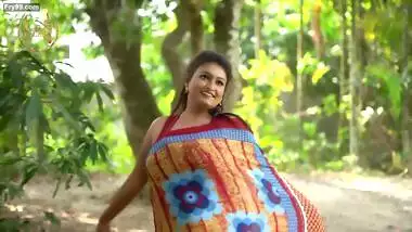 Sucharita Aka Madhu Flaunting In Printed Saree Fashion Indian Amateur Sex