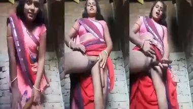 380px x 214px - Horny Dehati Bhabhi Dildoing Pussy On Selfie Cam indian amateur sex