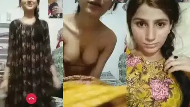 New Ten Calls Xxx Video - Cute Paki Girl Video Call Sex Chat With Her Boyfriend indian amateur sex