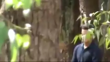 College Lover Daring Blowjob in park