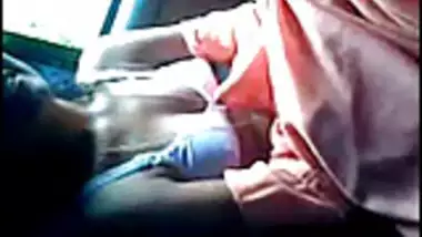 Kashmiri Girl B Oob Press In Car - Kashmiri Teen College Girl Boob Pressed By Cousin In Running Car indian  amateur sex