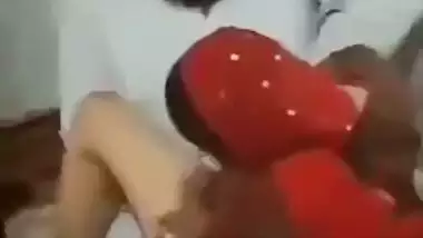 Pakistani sex MMS of a Maulana fucking his maid secretly