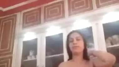 Beautiful Sexy Married Paki Wife Video For Lover