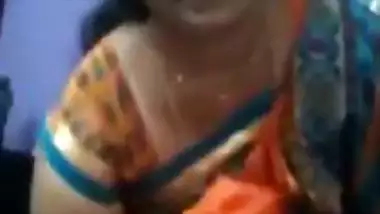 Malayali aunty showing yoni – Solo nude MMS