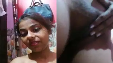 Saxgirldog - Naughty Bitch Making Video Of Her Boobs Pussy indian amateur sex