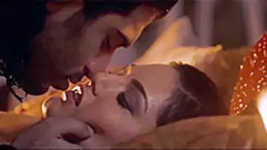 Sanny Leone Kompoz Me indian porn movs at Indianhardtube.com