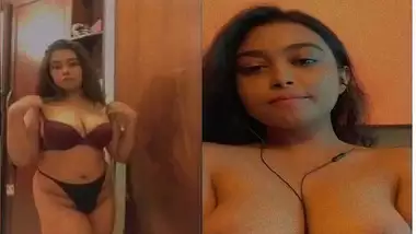 380px x 214px - Desi Bhabhi Sex Expecting Nude Selfie Viral Mms indian amateur sex
