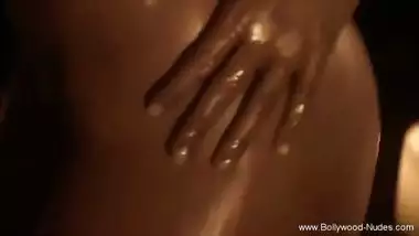 This Exotic Indian Love Ritual Endures Deep Moment