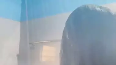 Oasi Das Nude Bathing – New video