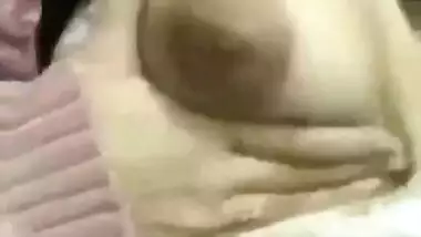 Extremely Cute Queen Showing her Big Great Boobs 4 Clips Part 2