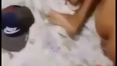 Cuckold records his GF and best friend’s desi chudai MMS