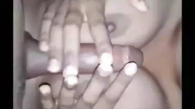 Srilankan bhabhi threesome sex with cuckold husband