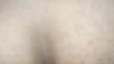 Pervert’s desi fingering turns the girl into a whore