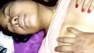 Assamese girl’s first desi chudai with her lover