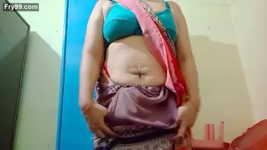 Vellage Telugusare Antysexvedios - Telugu Aunty Sangeeta Wants To Have Bed Breaking Hot Sex With Dirty Telugu  Audio indian amateur sex