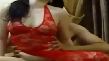 Padosan Ki Geeli Chut Society Guard Ne Chod Kar Laal Kari indian amateur sex