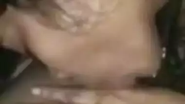 Sexy desi girl sucking bf cock