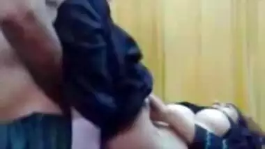 Young Pakistani Girl Impregnated By An Pervert Doctor