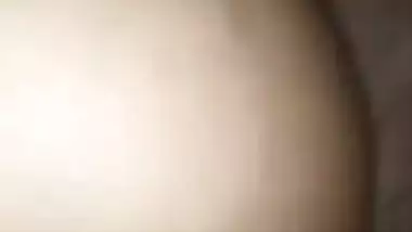 Pervert bangs his naked stepsister in Pakistani sex