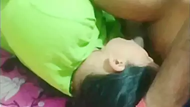 Kaki Ki Beti Jab So Rahi Thi Tab Lund Muh Me Chuswaya indian amateur sex