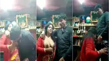 Fucking With Shopkeeper In Pakistan - Indian Milf Aunty Quick Sex With Shop Keeper indian amateur sex