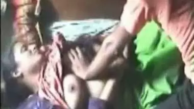 Gamdanu Desi Sexvidio - Bengaluru Mature Girl First Time In Hotel With Her Next Door Guy indian  amateur sex