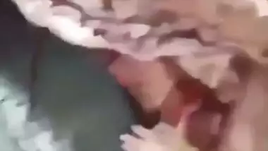 Hard chudai of a curvy babe in the doggy style